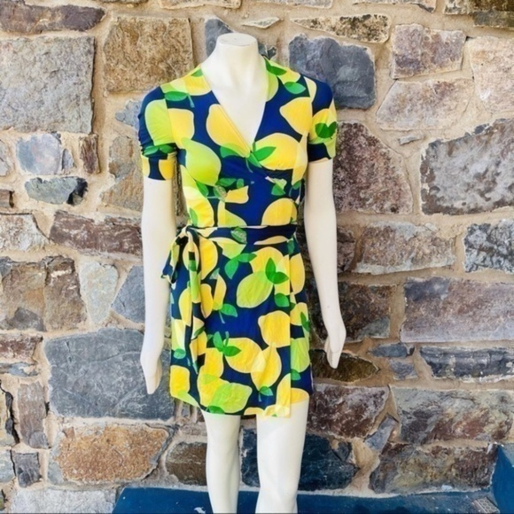 Lilly Pulitzer Rare Lemon Drop Wrap Dress {RARE}